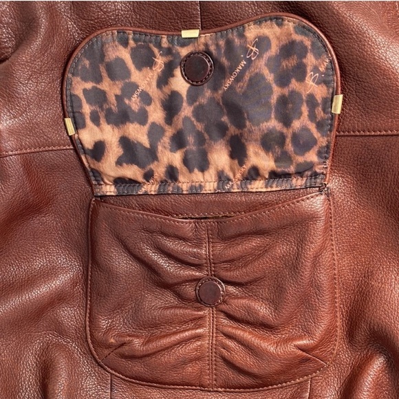 B. Makowsky Brown Leather Shoulder Bag Tote Purse - Picture 4 of 15